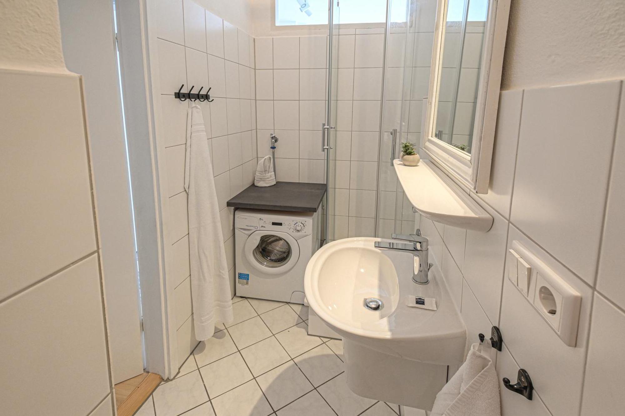 Mittendrin - Apartment Mit 2 Balkonen Sehr Zentral フレンスブルク エクステリア 写真
